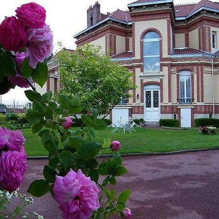 La Roseliere Hotel Carentan Exterior foto
